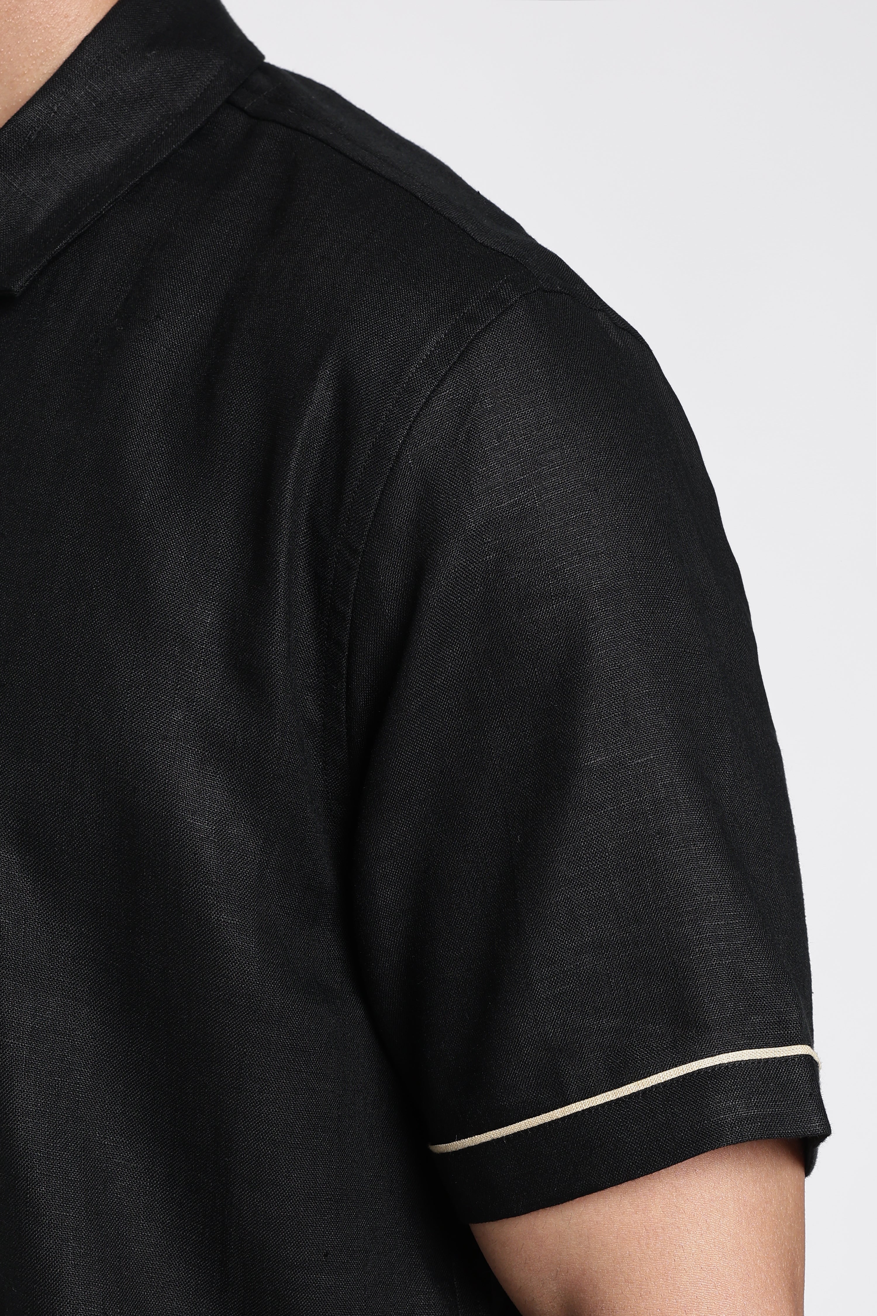 Men’s Linen Polo T-Shirt – Black | Linen Culture